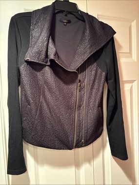 Aakaa Black Textured Front Moto Jacket with Gold Zipper